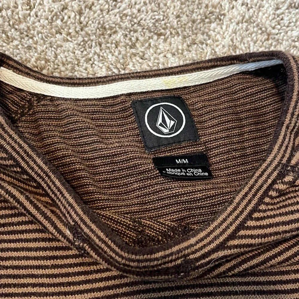 Men’s Volcom Brown and Black Striped Sweater - Picture 2 of 4